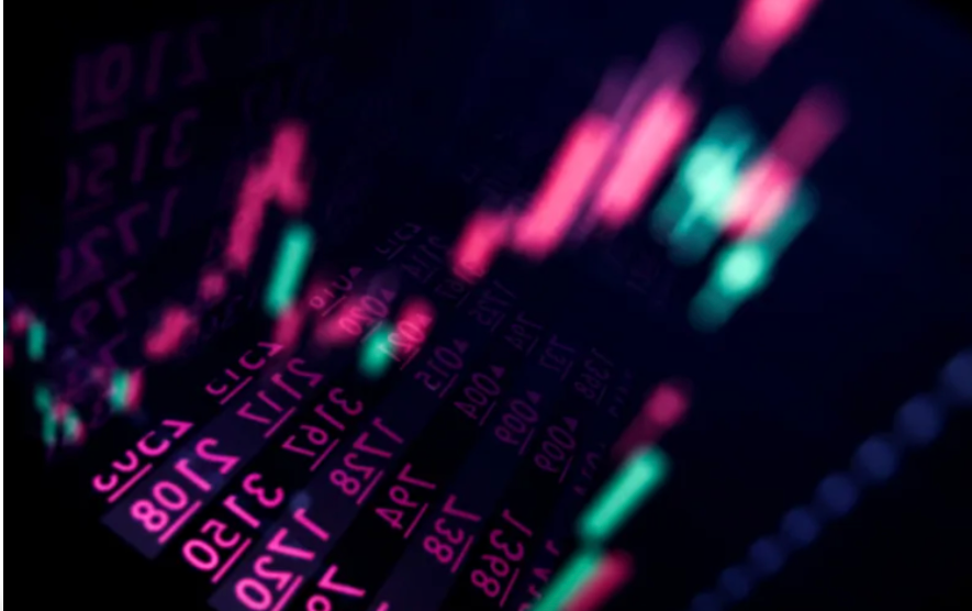 台股盤中漲逾200點 台積電1195元創新天價